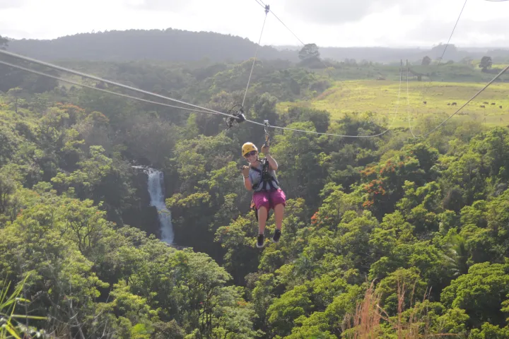 ziplining hawaii botanical world adventures
