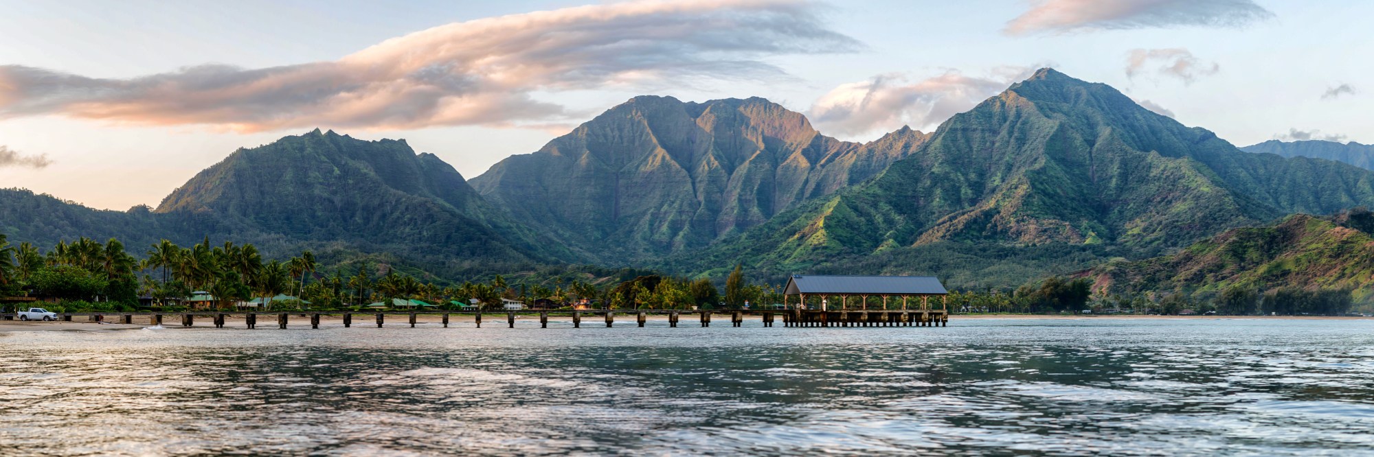Scenic views in Hawaii Scenic views in Hawaii